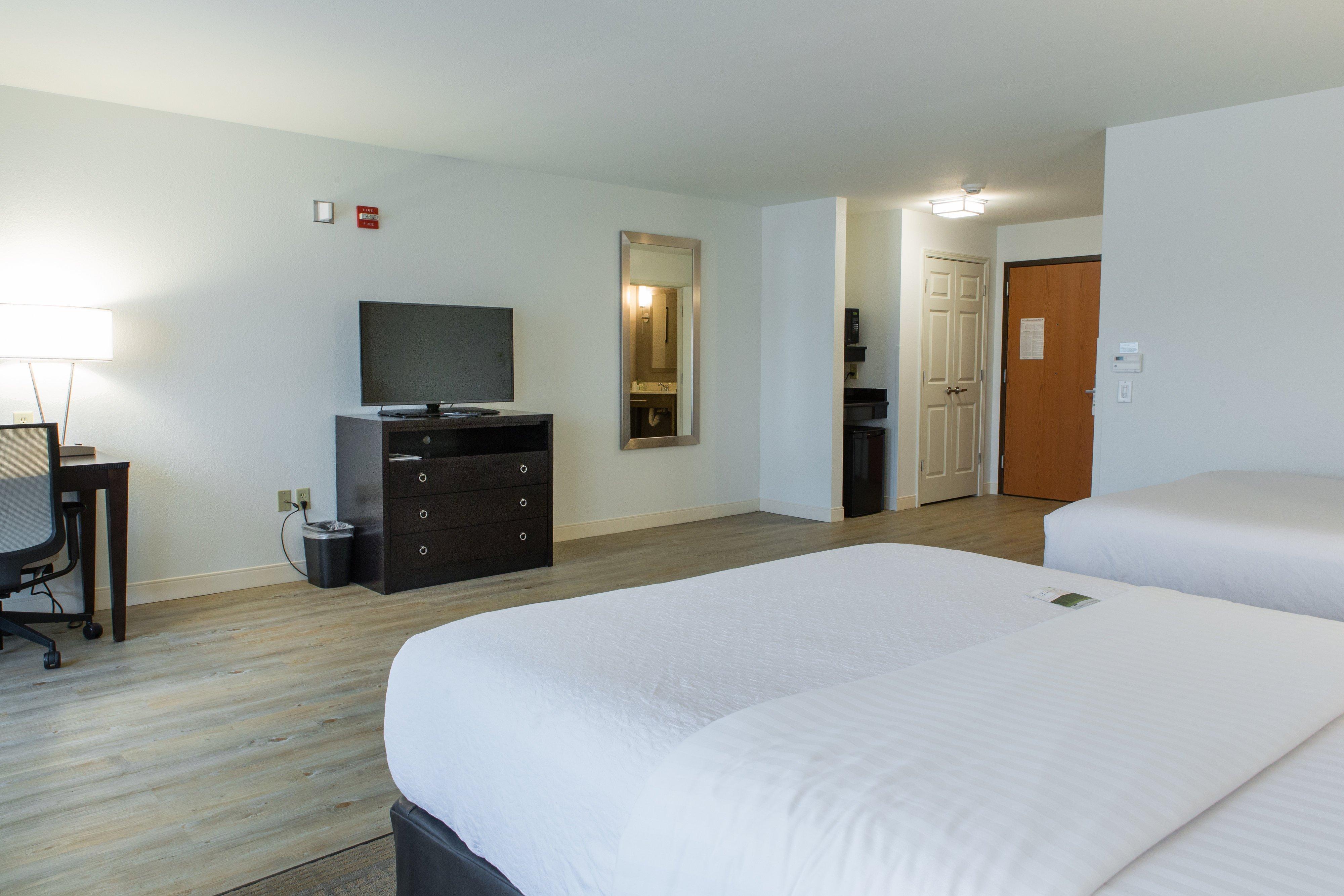 Holiday Inn Hotel & Suites Bloomington Airport By Ihg Экстерьер фото